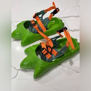 Monster Green Orange Kids OSFM 10.5” Snow Shoes Dinosaur Feet Toy